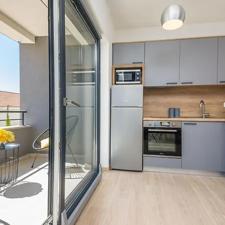 Apartment Maella *